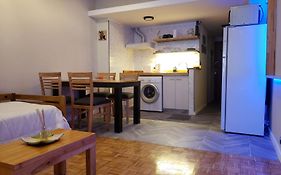 Maipu 2 Retiro Apartament